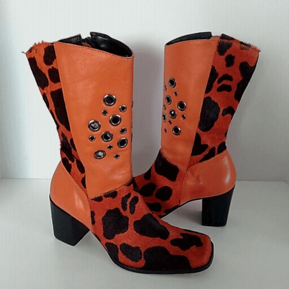 Vintage BRUNO VALENTI Mid Calf Square Toe Orange, Black Cowhide Leather Boots- 7 - Picture 3 of 8